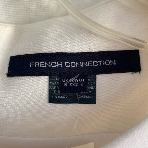 NWT Ladies French Connection sz 2 Fit n Flare White Sleeveless Dress - Picture 2 of 7